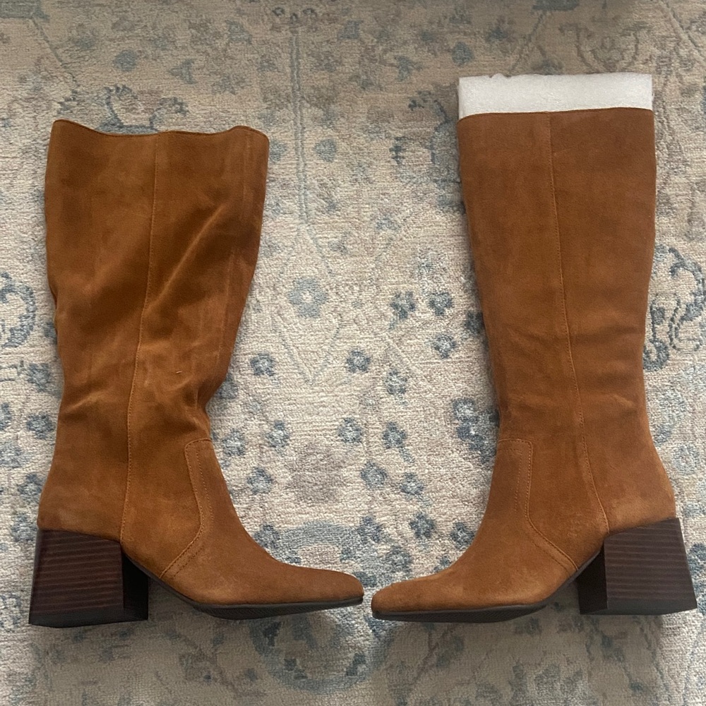 Blondo Tan Suede Heeled Boots